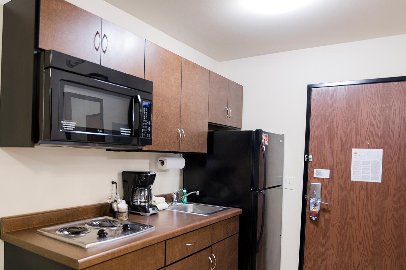 My Place Hotel-Dickinson, Nd Экстерьер фото