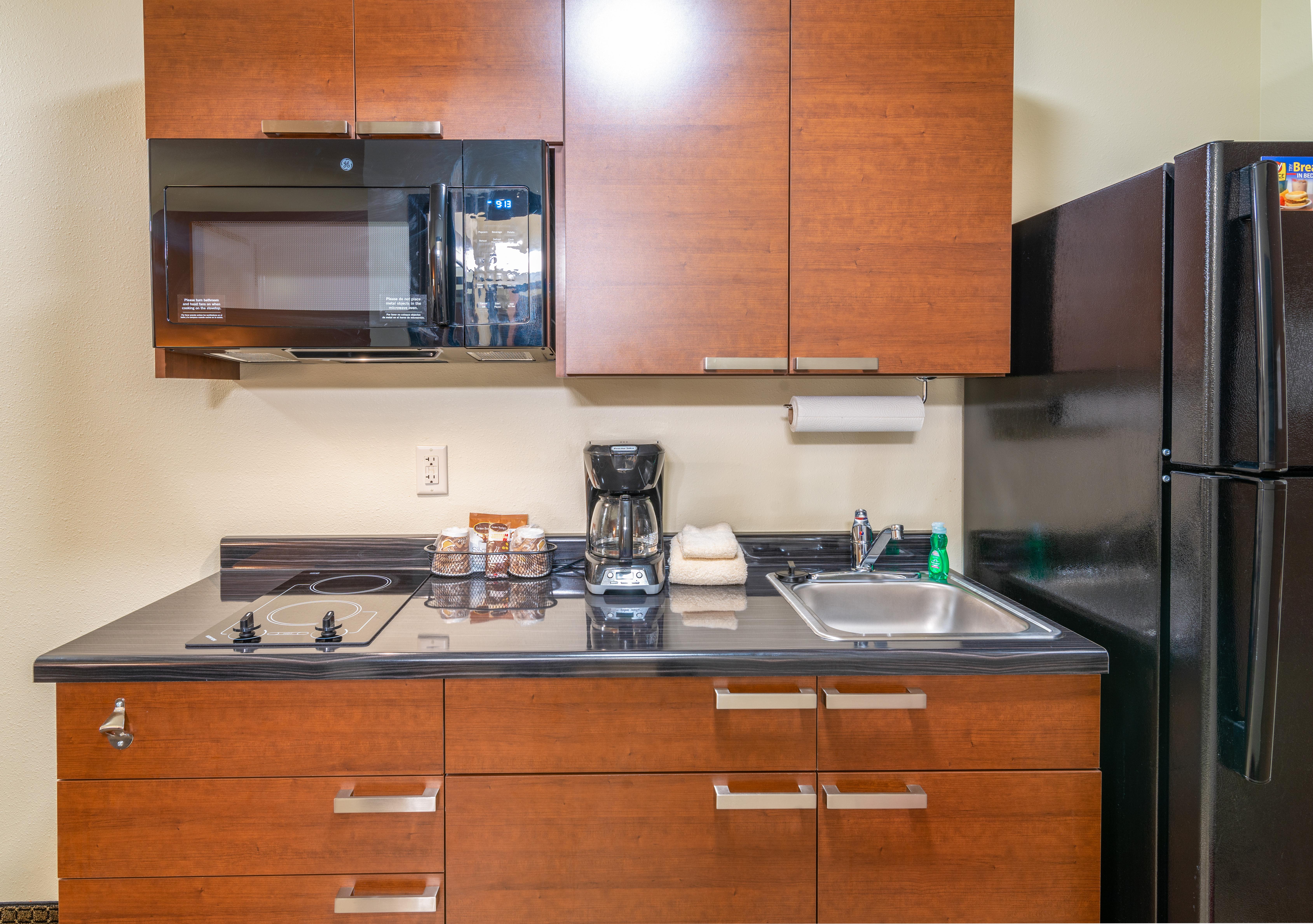 My Place Hotel-Dickinson, Nd Экстерьер фото