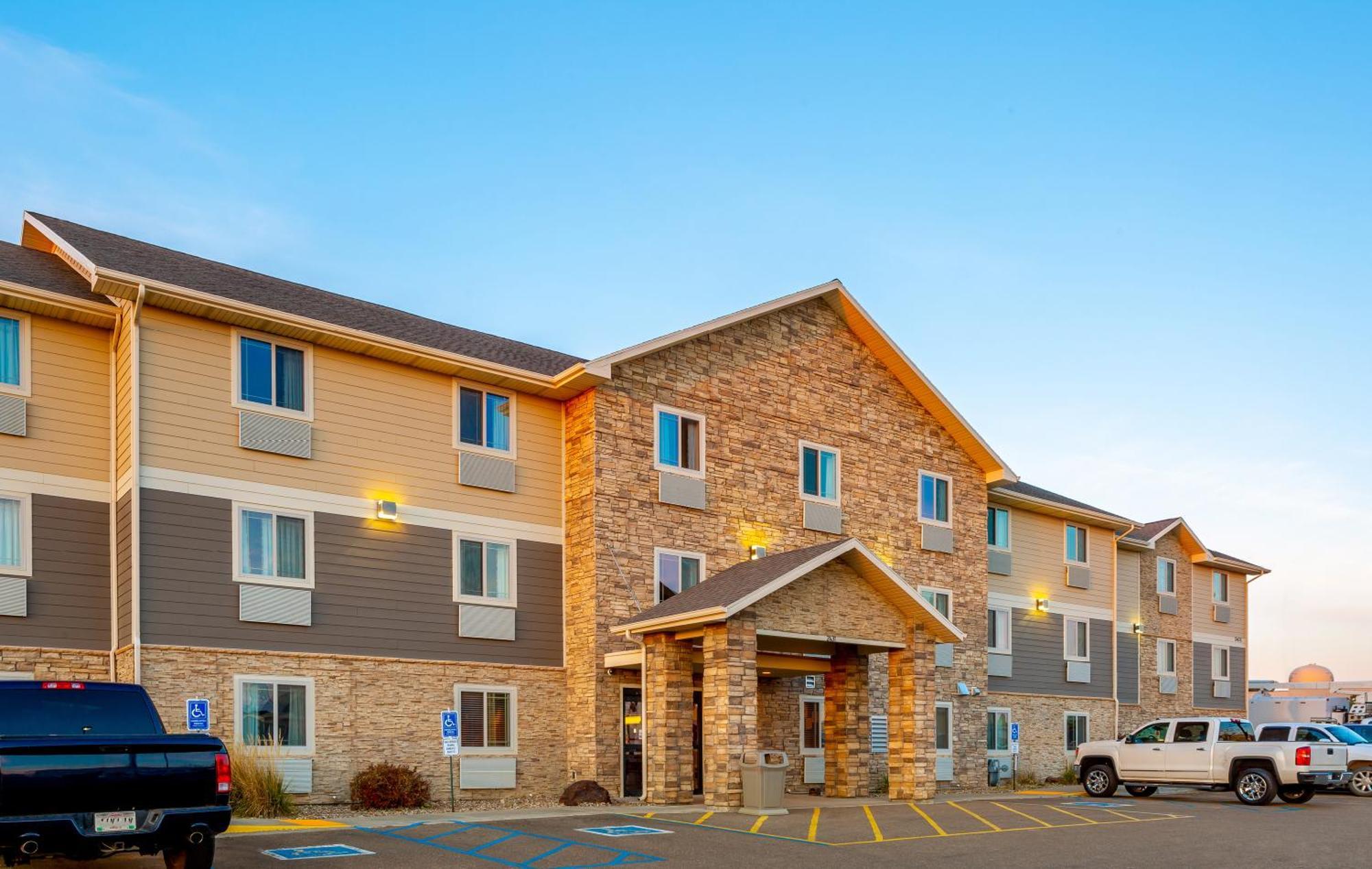 My Place Hotel-Dickinson, Nd Экстерьер фото