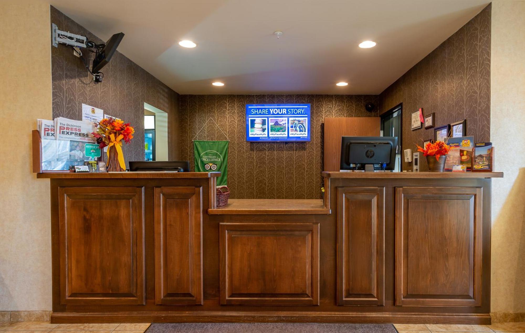 My Place Hotel-Dickinson, Nd Экстерьер фото