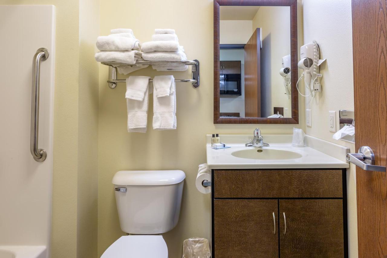 My Place Hotel-Dickinson, Nd Экстерьер фото