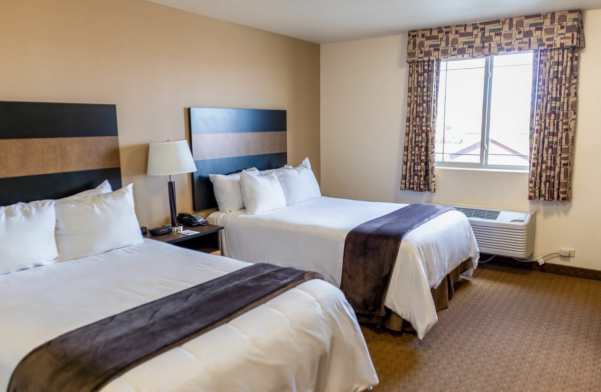My Place Hotel-Dickinson, Nd Экстерьер фото